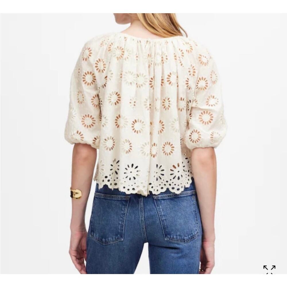 Madewell NWT Women’s Embroidered Shirred Eyelet Puff Sleeve Top size Large - Picture 2 of 7